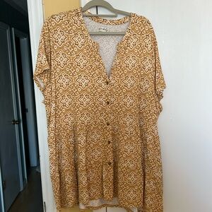 Wonderly 4 x plus tunic top must see